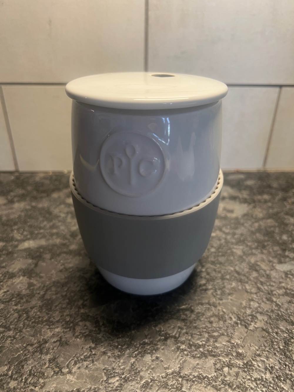 Pampered Chef Ceramic Egg Cooker. Like New without box. Microwave.